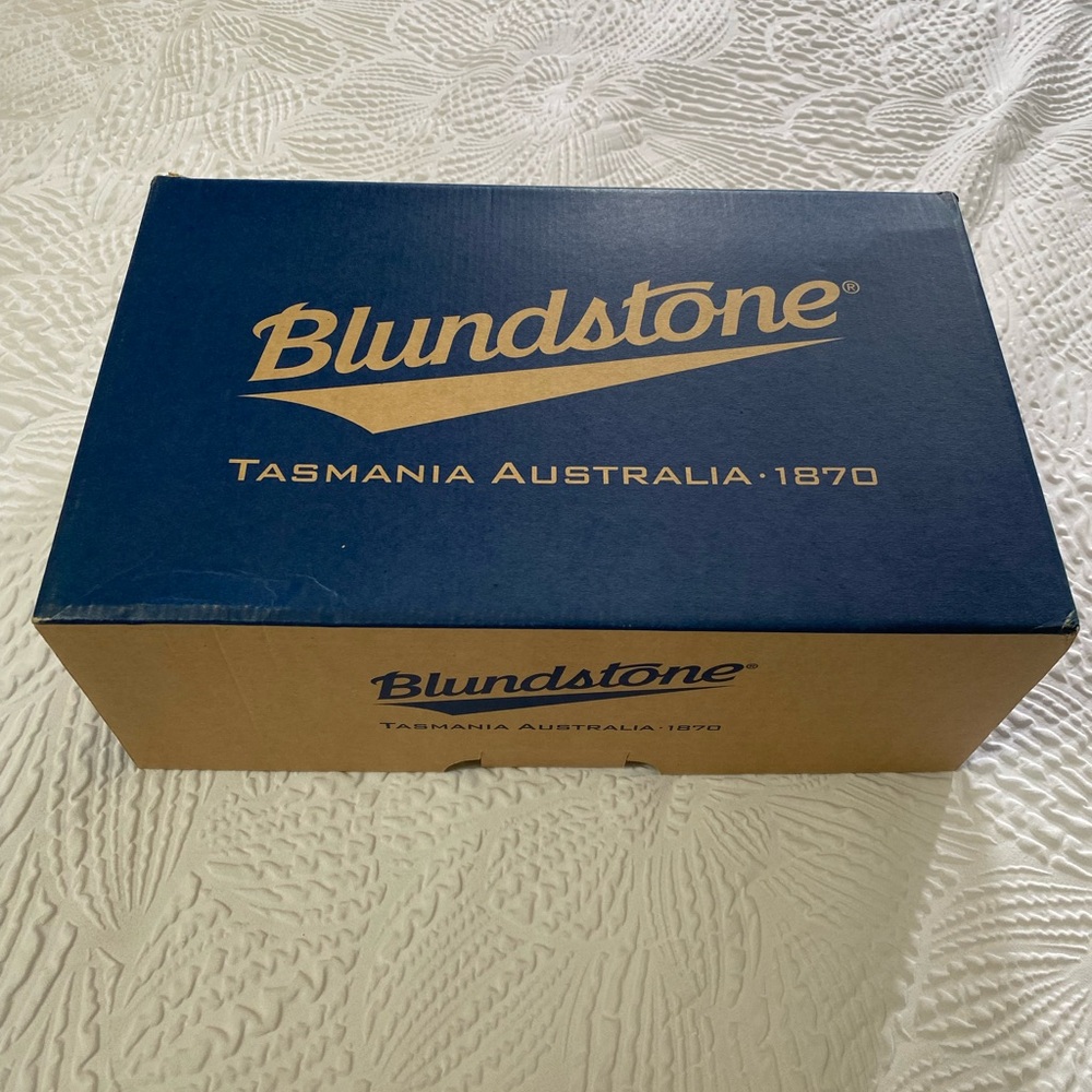Authentic Blundstone Shoe Box (Empty)